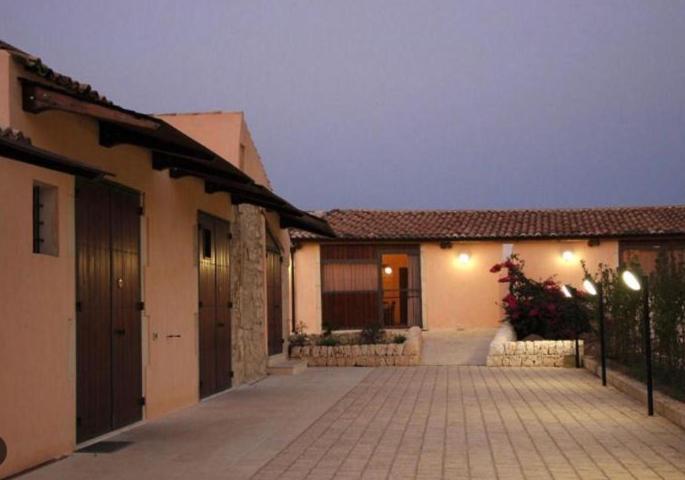 Agriturismo La Fiumara Villa Noto Kültér fotó